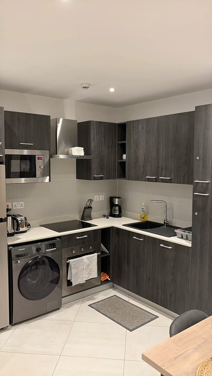 Studio Kitchen