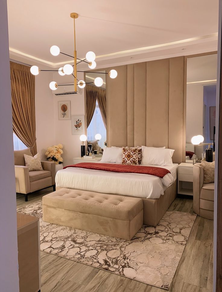 Suite Bedroom